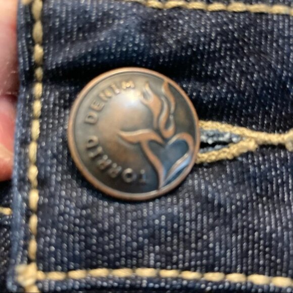 TORRID Sz 22S Denim Dark  Wash Comfort Jeans - Picture 4 of 6